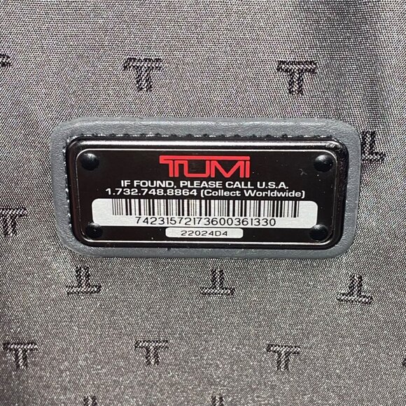 Tumi Black Nylon Wheeled Luggage With Telescopic Handle & “Just In Case” Bag - Picture 7 of 16